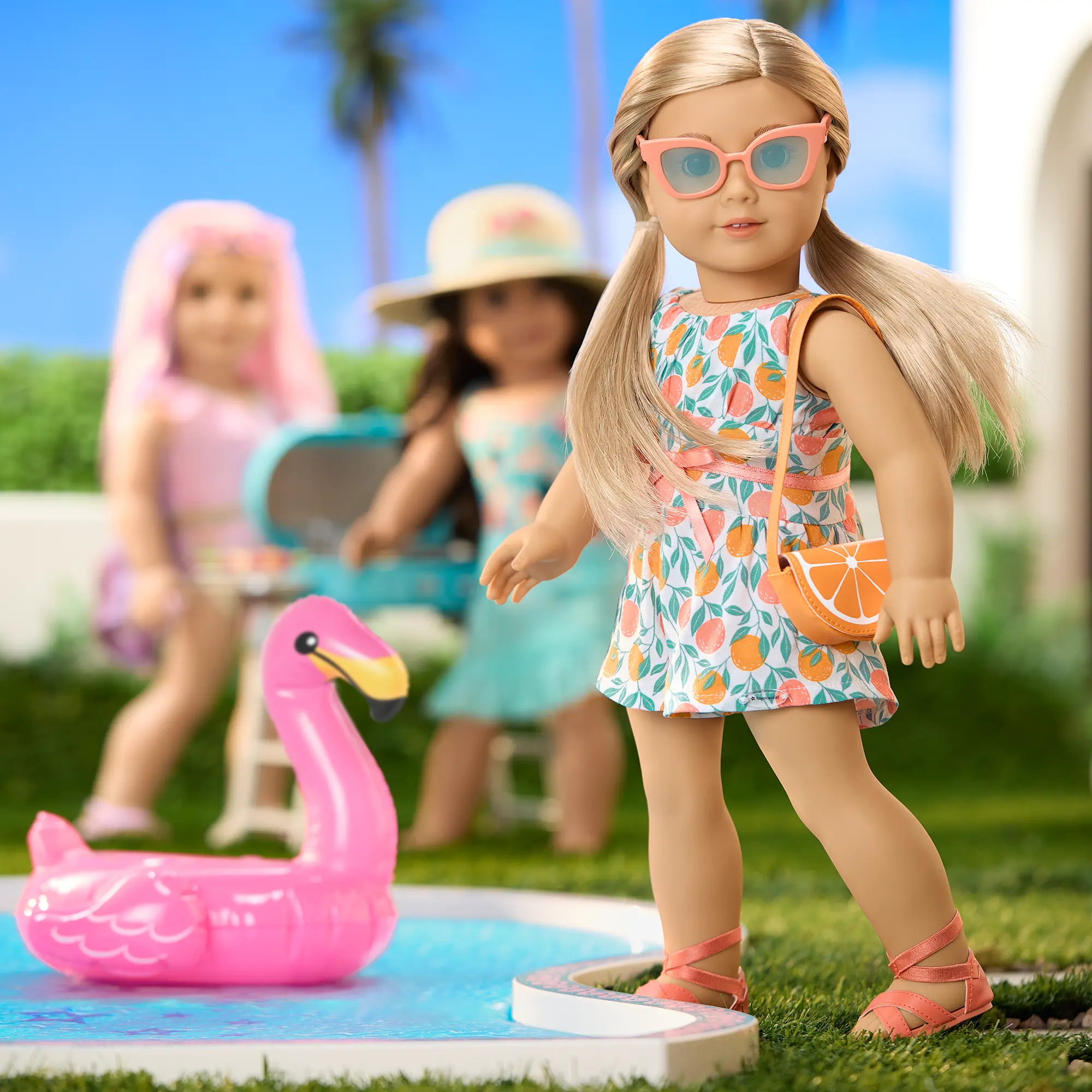 Truly Me 18-Inch Doll #100 With Layered Straight Blonde Hair - Image 12